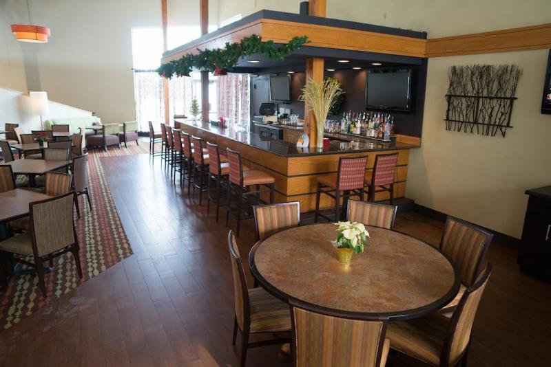 Days Inn By Wyndham Cedar Falls- University Plaza Buitenkant foto